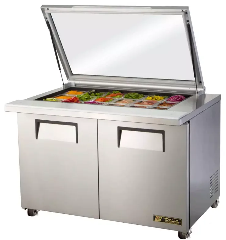 True TSSU-48-18M-B-FGLID-HC — Mesa refrigerada Mega Top con tapa de vidrio